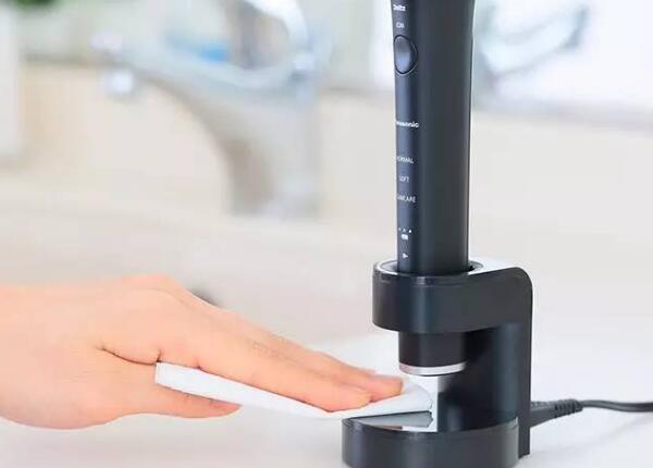 飛利浦電動(dòng)牙刷充電沒反應(yīng)！刷博士支招，教你解決這一故障