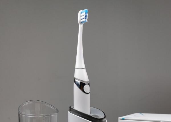 怎么分辨超聲波電動牙刷