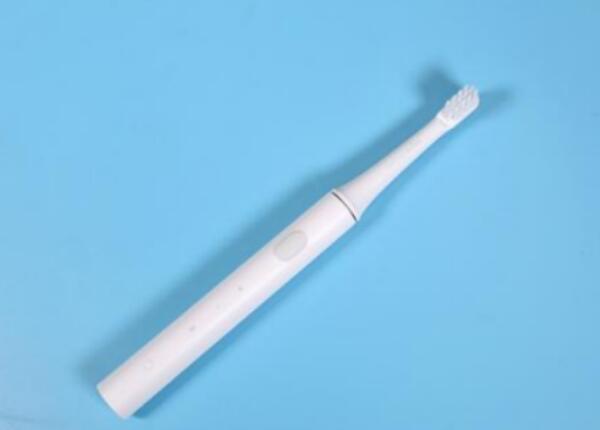 12歲需要用成人電動(dòng)牙刷嗎？刷博士告訴你