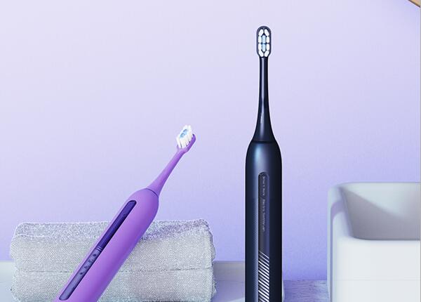 成人電動(dòng)牙刷跟兒童區(qū)別大嗎？?jī)和铍妱?dòng)牙刷和成人的區(qū)別