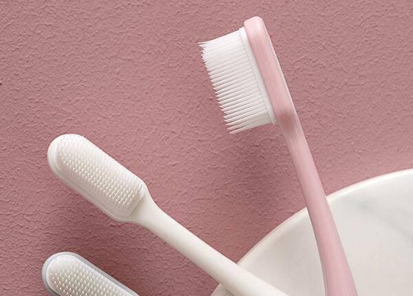 成人超細毛牙刷怎么用？成人牙刷的正確使用方法