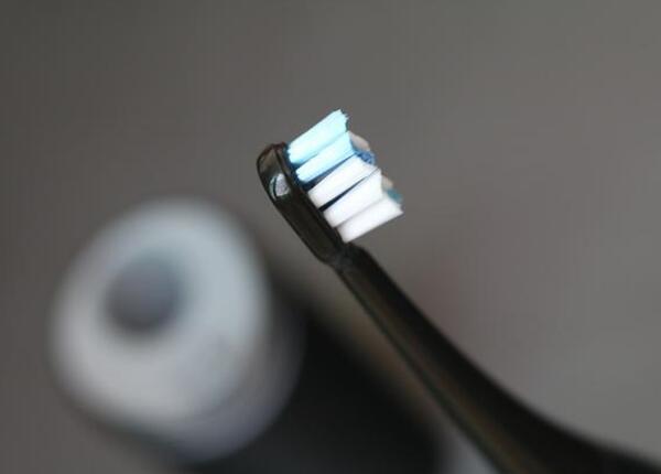 電動(dòng)牙刷刷頭沒(méi)有細(xì)毛怎么辦？解決特殊問(wèn)題方法